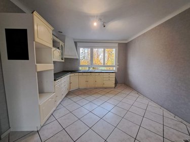 Maison a vendre Ballots 53350 Mayenne 93 m2 5 pièces 177320 euros