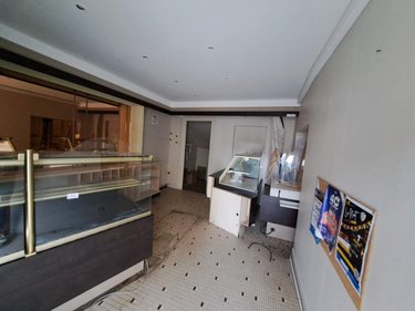 Fonds et murs commerciaux a vendre Craon 53400 Mayenne 100 m2  37400 euros