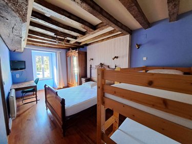 Fonds et murs commerciaux a vendre La Selle-Craonnaise 53800 Mayenne 733 m2  622800 euros