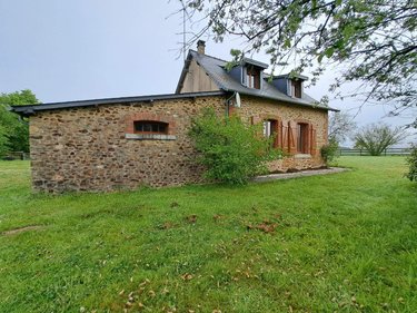 Location maison Livré la Touche 53400 Mayenne 95 m2 4 pièces 590 euros