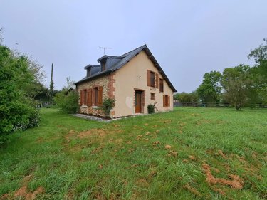 Location maison Livré la Touche 53400 Mayenne 95 m2 4 pièces 590 euros