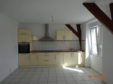 Immeuble a vendre Questembert 56230 Morbihan 360 m2  578100 euros