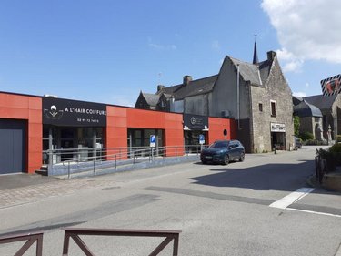 Immeuble a vendre Allaire 56350 Morbihan 520 m2  395200 euros