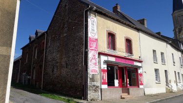 Immeuble a vendre Gaël 35290 Ille-et-Vilaine 425 m2  157350 euros