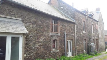 Immeuble a vendre Gaël 35290 Ille-et-Vilaine 425 m2  157350 euros