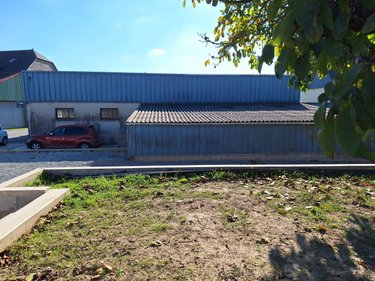 Fonds et murs commerciaux a vendre Mauron 56430 Morbihan 400 m2  167350 euros