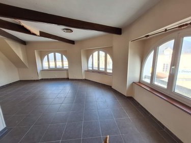 Fonds et murs commerciaux a vendre Mauron 56430 Morbihan 1468 m2  374000 euros