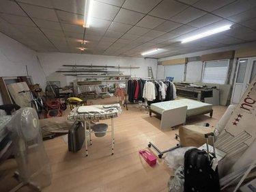 Fonds et murs commerciaux a vendre Hazebrouck 59190 Nord 300 m2  158500 euros