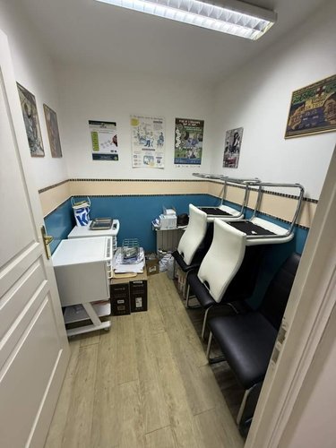 Fonds et murs commerciaux a vendre Hazebrouck 59190 Nord 42 m2  71000 euros