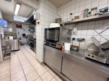 Fonds et murs commerciaux a vendre Hazebrouck 59190 Nord 230 m2  101000 euros