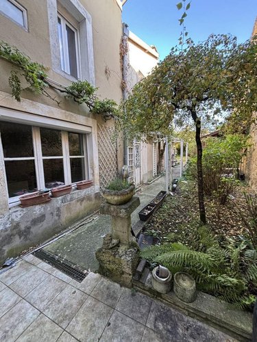 Maison a vendre Saint-Calais 72120 Sarthe 280 m2 7 pièces 177320 euros