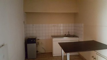 Fonds et murs commerciaux a vendre Saint-Vincent-du-Lorouër 72150 Sarthe 86 m2  45780 euros