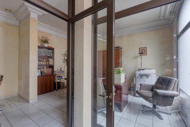 Fonds et murs commerciaux a vendre Le Mans 72000 Sarthe 244 m2  546000 euros