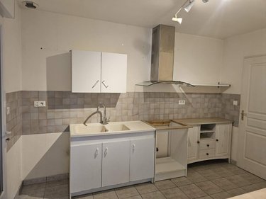 Maison a vendre La Chartre-sur-le-Loir 72340 Sarthe 118 m2 6 pièces 168000 euros