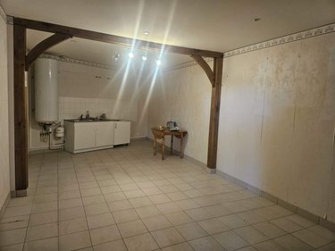 Fonds et murs commerciaux a vendre Saint-Paterne-Racan 37370 Indre-et-Loire 160 m2  116600 euros
