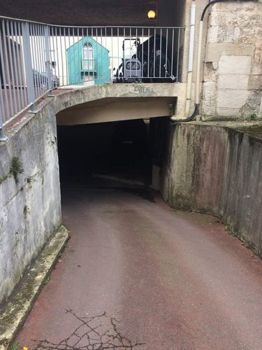 Garage et parking a vendre Rouen 76000 Seine-Maritime  19836 euros