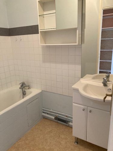 Appartement a vendre Bihorel 76420 Seine-Maritime 90 m2 4 pièces 99180 euros