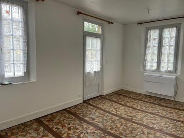 Location maison Saint-Saëns 76680 Seine-Maritime 31 m2 2 pièces 490 euros