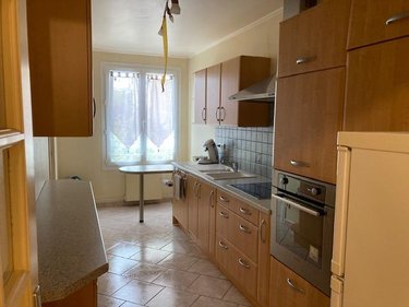 Location appartement Rouen 76000 Seine-Maritime 78 m2 3 pièces 743 euros
