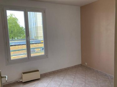 Location appartement Rouen 76000 Seine-Maritime 78 m2 3 pièces 743 euros