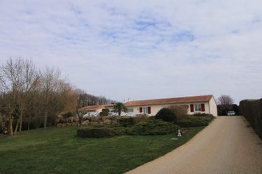 Maison a vendre Vouillé 86190 Vienne 182 m2 6 pièces 311500 euros