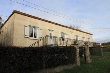 Maison a vendre Vouillé 86190 Vienne 109 m2 5 pièces 105000 euros