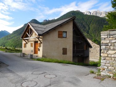 Maison a vendre Ceillac 05600 Hautes-Alpes 128 m2 5 pièces 540000 euros
