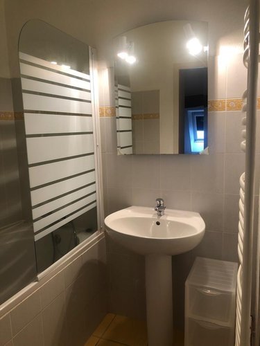 Location appartement Beaune 21200 Côte-d'Or 45 m2 2 pièces 650 euros