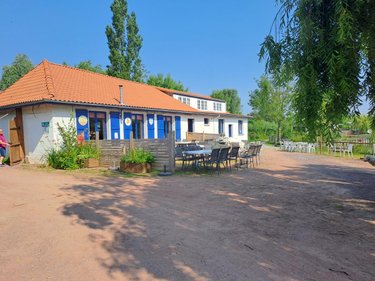 Fonds et murs commerciaux a vendre Ardres 62610 Pas-de-Calais 100 m2  693548 euros