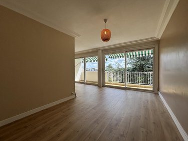 Appartement a vendre Saint-Cyr-sur-Loire 37540 Indre-et-Loire 80 m2  214500 euros