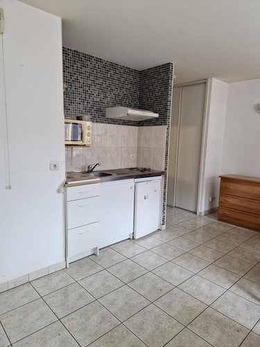 Location appartement Arras 62000 Pas-de-Calais 25 m2  430 euros