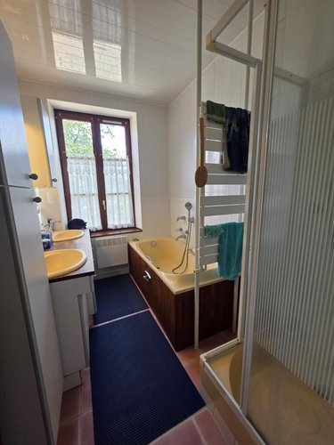 Maison a vendre Mehun-sur-Yèvre 18500 Cher 144 m2 5 pièces 282960 euros