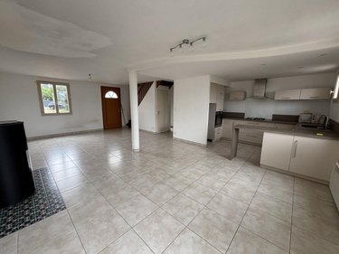 Maison a vendre Val d'Erdre-Auxence 49370 Maine-et-Loire 108 m2 5 pièces 231800 euros