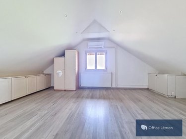 Maison a vendre Prévessin-Moëns 01280 Ain 193 m2  895000 euros