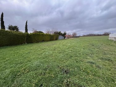 Terrain a batir a vendre Les Martres-d'Artière 63430 Puy-de-Dôme 638 m2  108000 euros