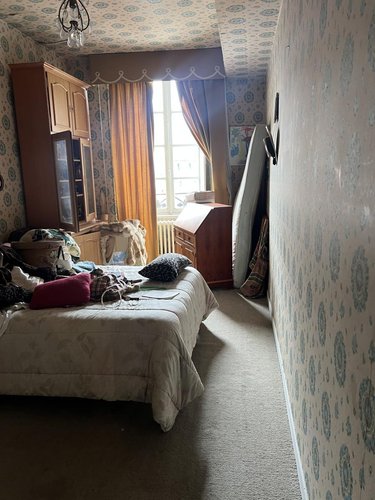 Immeuble a vendre Guingamp 22200 Côtes-d'Armor 165 m2  227360 euros