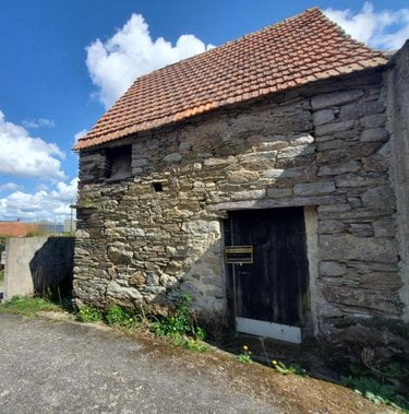 Garage et parking a vendre Bretteville 50110 Manche 22 m2  31800 euros