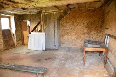 Maison a vendre Cossé-en-Champagne 53340 Mayenne 106 m2 4 pièces 32100 euros