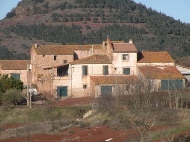 Maison a vendre Octon 34800 Hérault 293 m2 12 pièces 1566000 euros