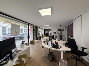 Fonds et murs commerciaux a vendre Reims 51100 Marne 107 m2  398000 euros