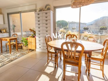 Viager appartement Vaison-la-Romaine 84110 Vaucluse 78 m2 3 pièces 230000 euros