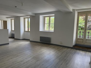 Immeuble a vendre Chemillé-en-Anjou 49120 Maine-et-Loire 146 m2  125760 euros