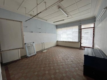 Fonds et murs commerciaux a vendre Corquilleroy 45120 Loiret 350 m2  126800 euros