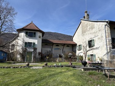 Maison a vendre Crozet 01170 Ain 458 m2 12 pièces 1150000 euros
