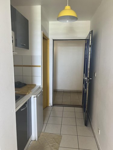Appartement a vendre Saint-Denis 97400 Réunion 19 m2 1 pièce 67900 euros