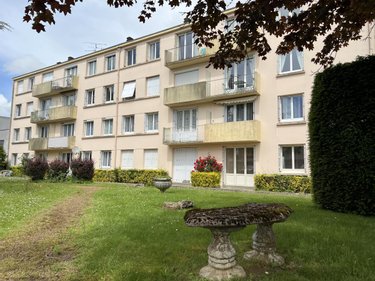 Appartement a vendre Cholet 49300 Maine-et-Loire 70 m2 3 pièces 131000 euros