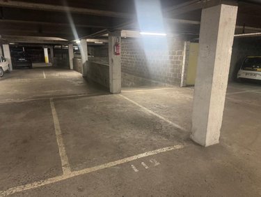 Location garage et parking Lille 59000 Nord 12 m2  95 euros