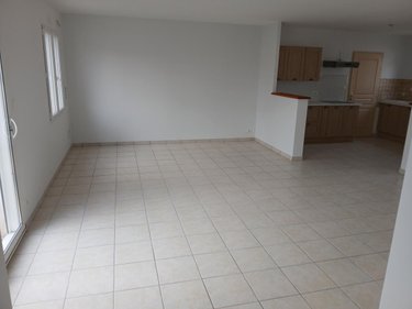 Location maison Challans 85300 Vendée 90 m2 4 pièces 1000 euros
