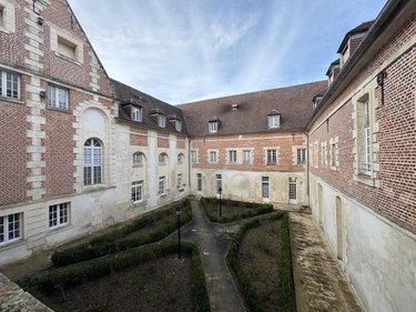 Appartement a vendre Laon 02000 Aisne 102 m2 4 pièces 87000 euros