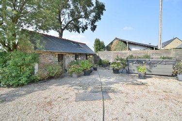 Maison a vendre Vallons de l'Erdre 44540 Loire-Atlantique 256 m2 8 pièces 599900 euros